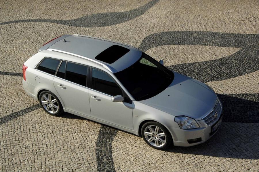  Cadillac BLS Wagon 2008 года  (фото 3 из 6)